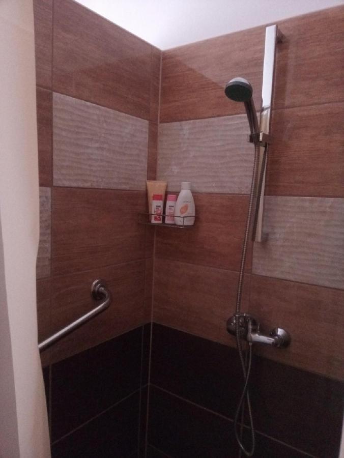 M&D Apartman Егер Екстериор снимка