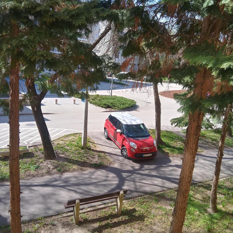 M&D Apartman Егер Екстериор снимка