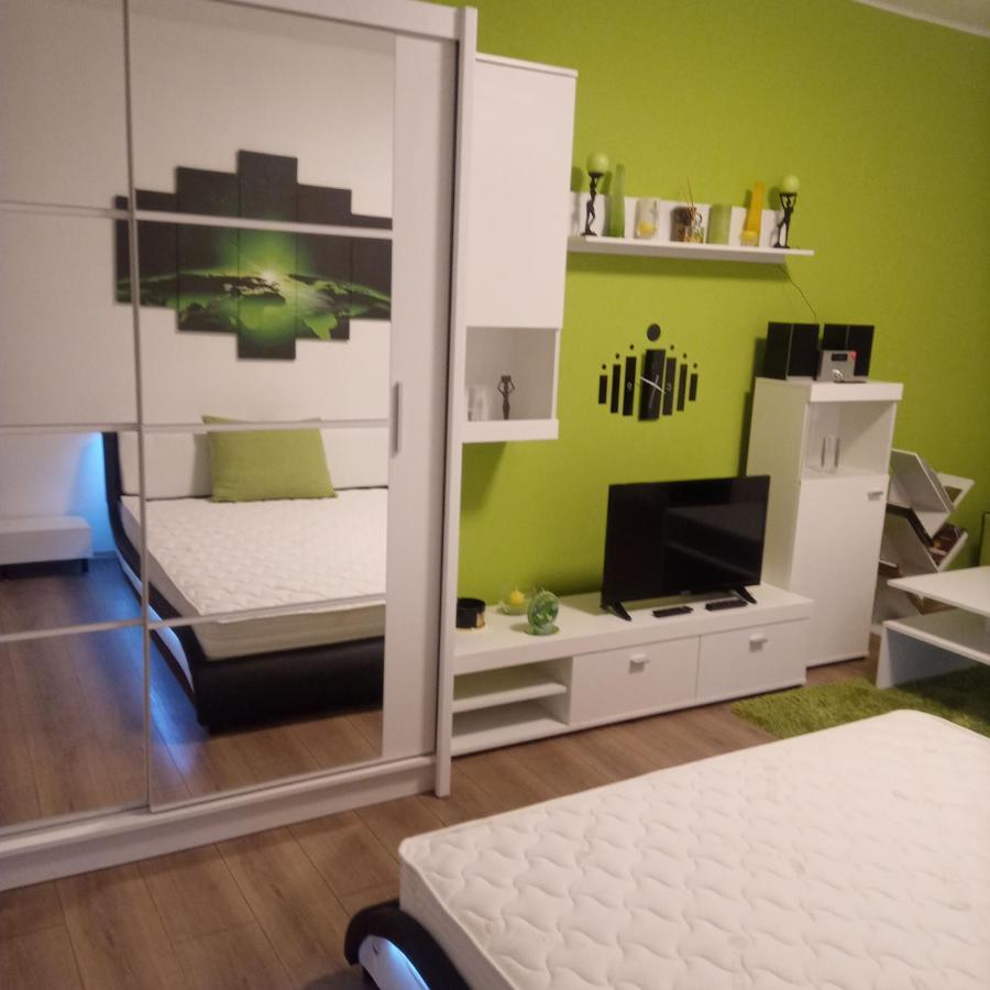 M&D Apartman Егер Екстериор снимка
